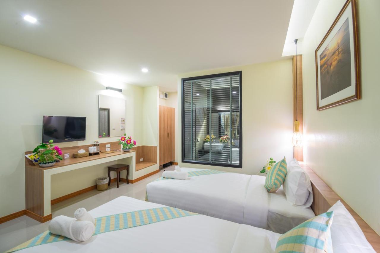 Pura Nakhon Hotel Накхонситхаммарат Экстерьер фото
